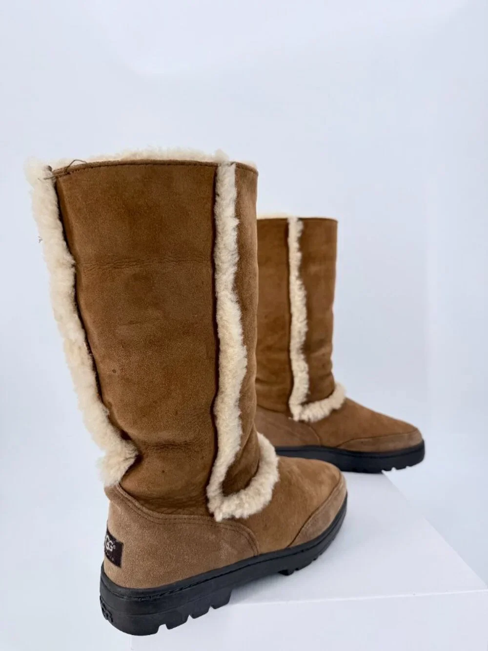 UGG Australia Sunburst II Tall Sheepskin Wool Boots Chestnut Size 8 Made in New